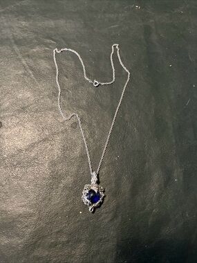 Silver and Blue Gem Pendant Necklace